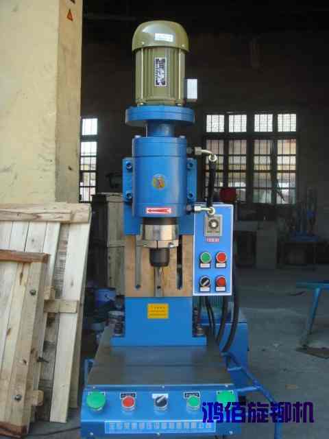 �͉����T�C�ľS�޵����c