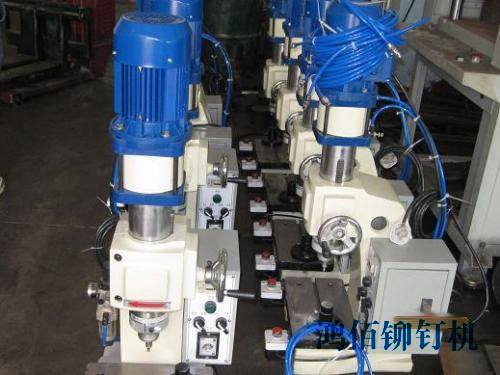 ���T�C(j��)���x�͵����c(di��n)